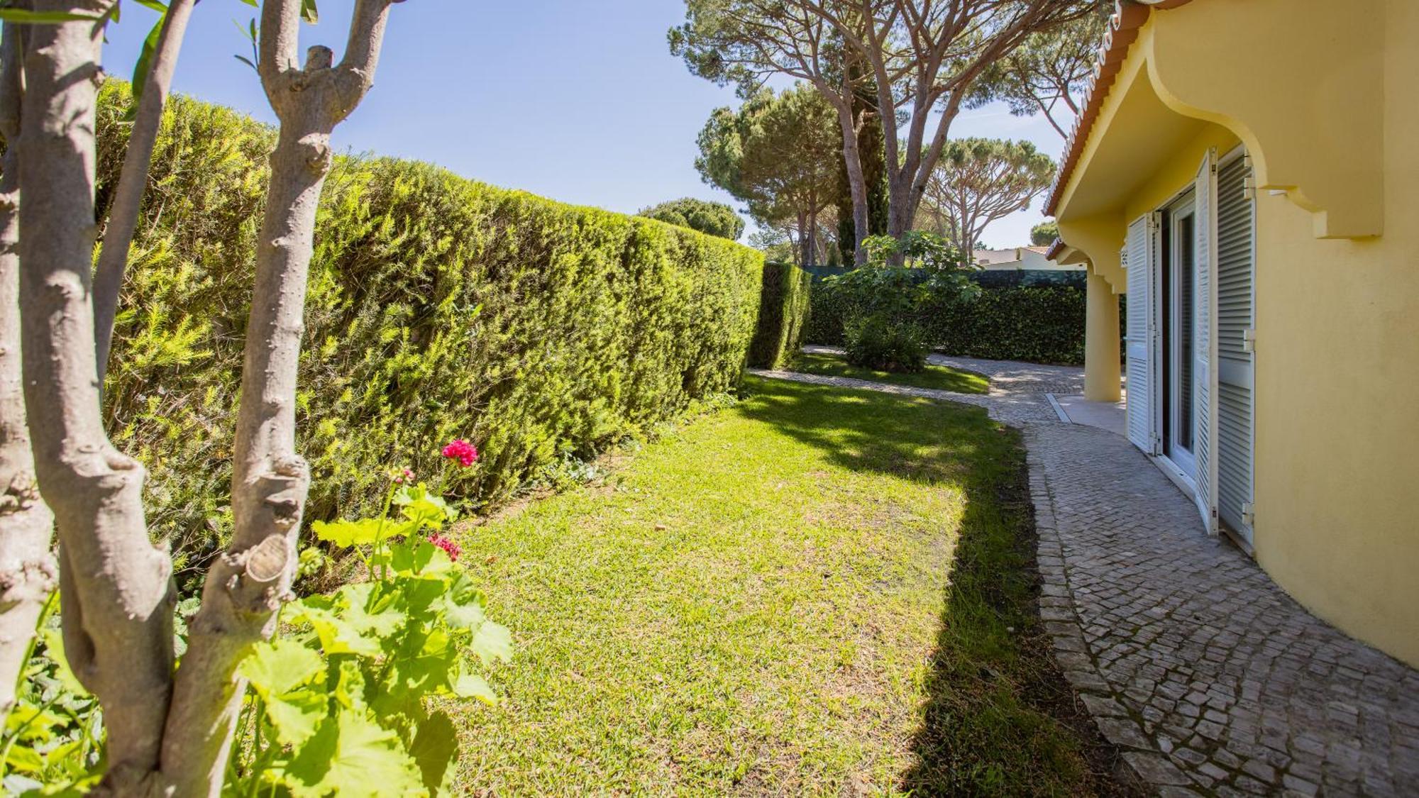Villa Girassol *